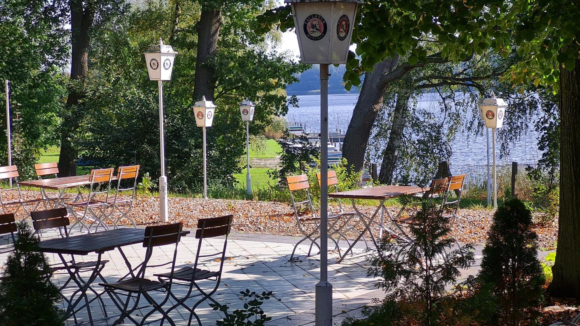Locknitz Hotel & Restaurant Haus Am See מראה חיצוני תמונה