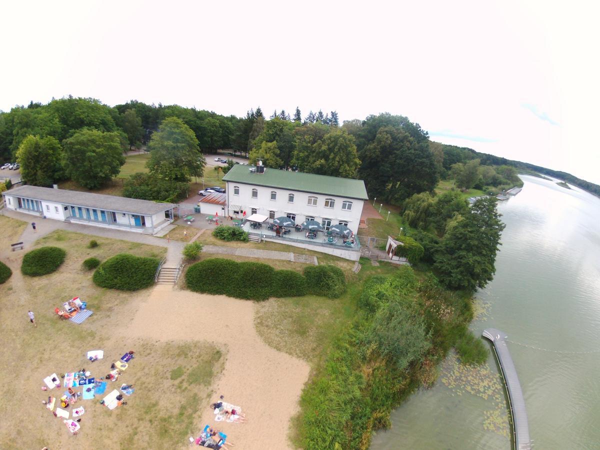 Locknitz Hotel & Restaurant Haus Am See מראה חיצוני תמונה
